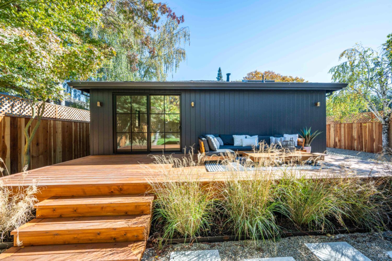 851 Second Street E Sonoma CA 95476