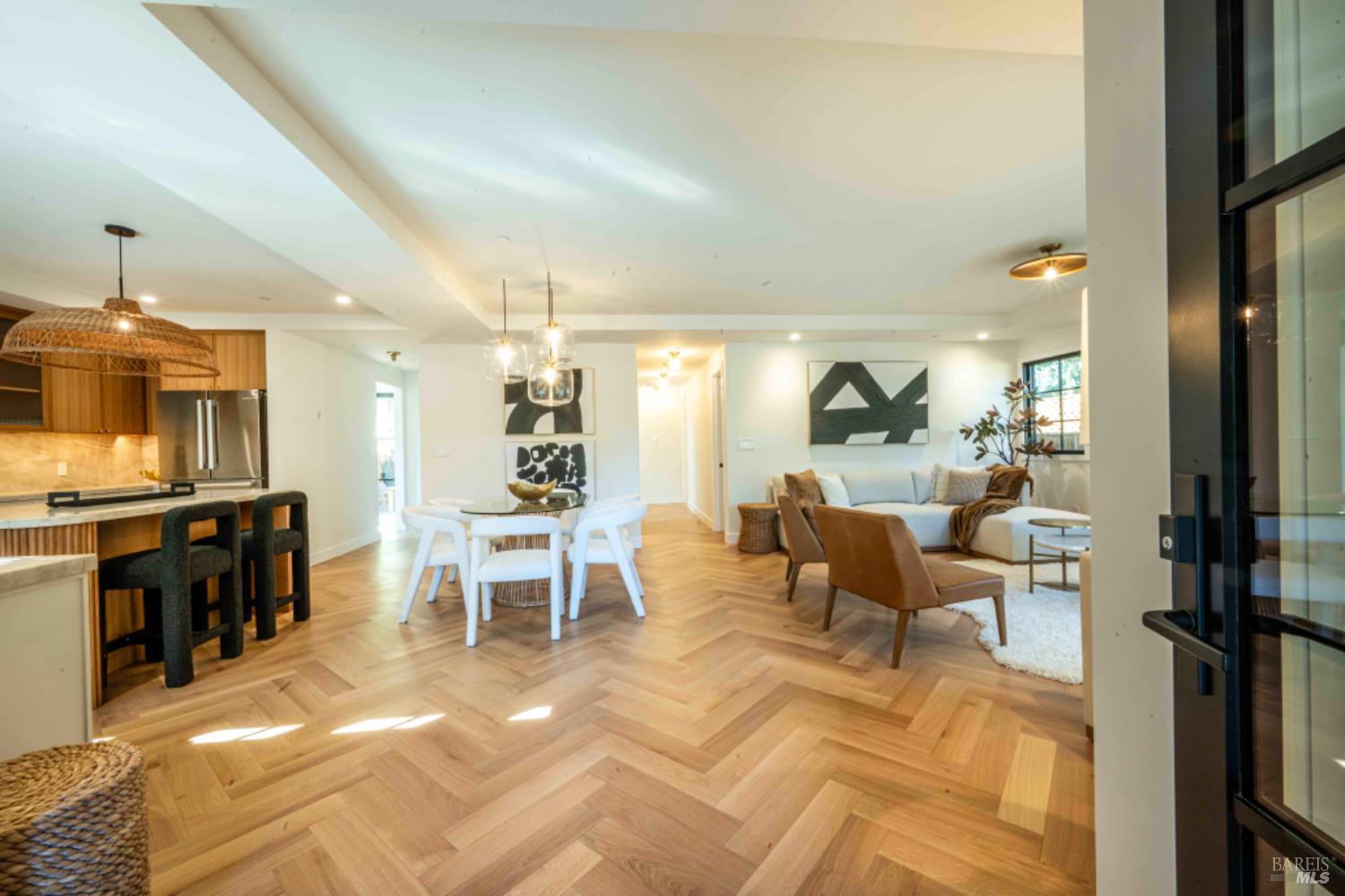 851 Second Street E Sonoma CA 95476