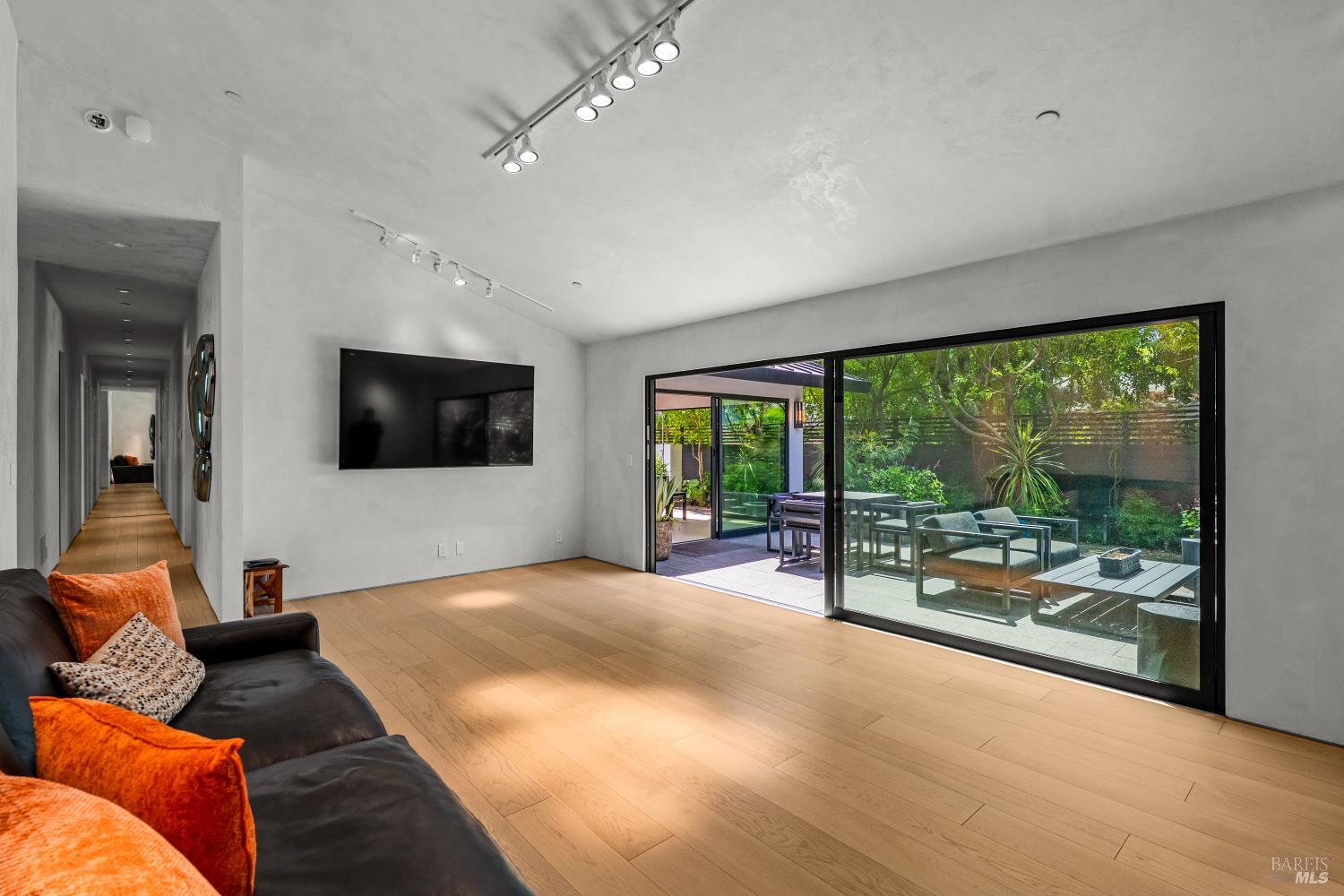 1885 Larkspur Street Yountville CA 94599