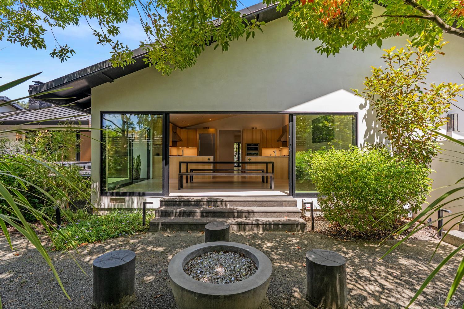 1885 Larkspur Street Yountville CA 94599