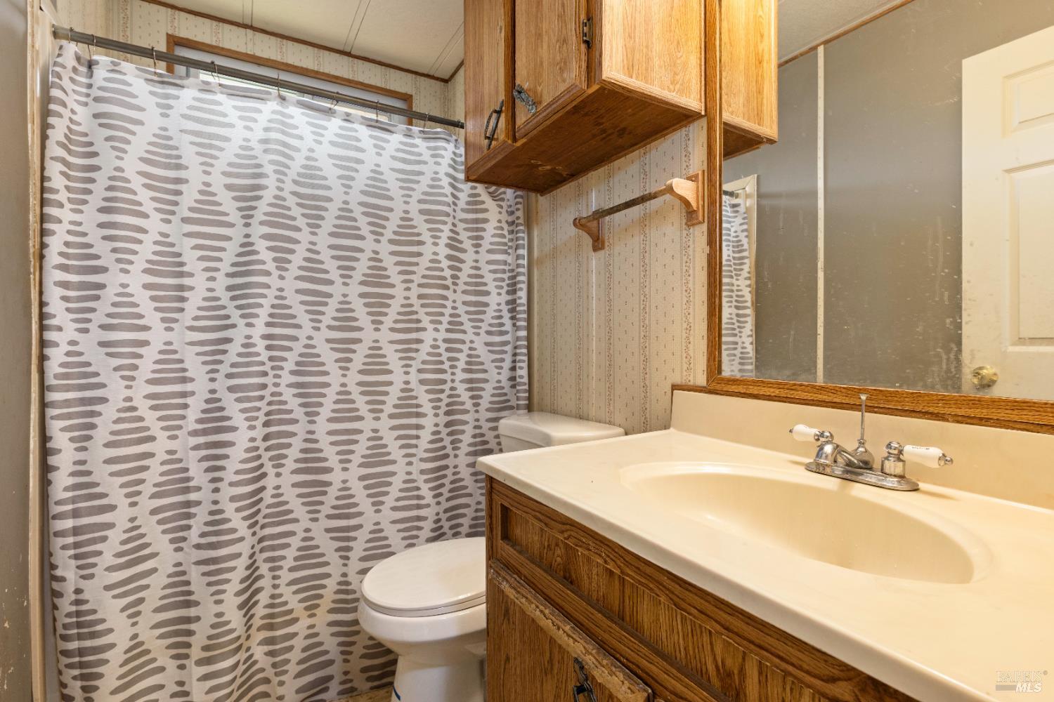 1518 Monroe Street Ukiah CA 95482