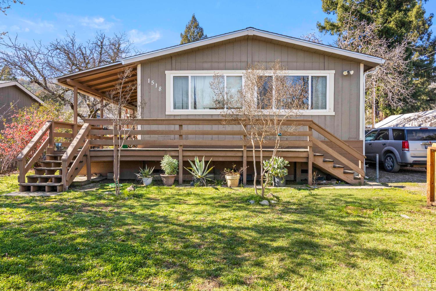 1518 Monroe Street Ukiah CA 95482