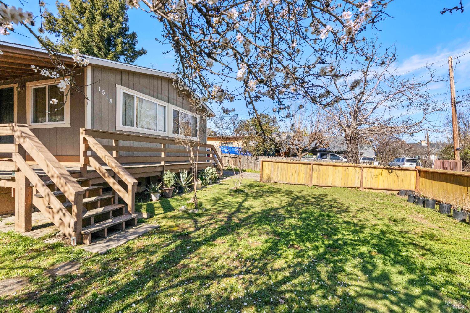 1518 Monroe Street Ukiah CA 95482
