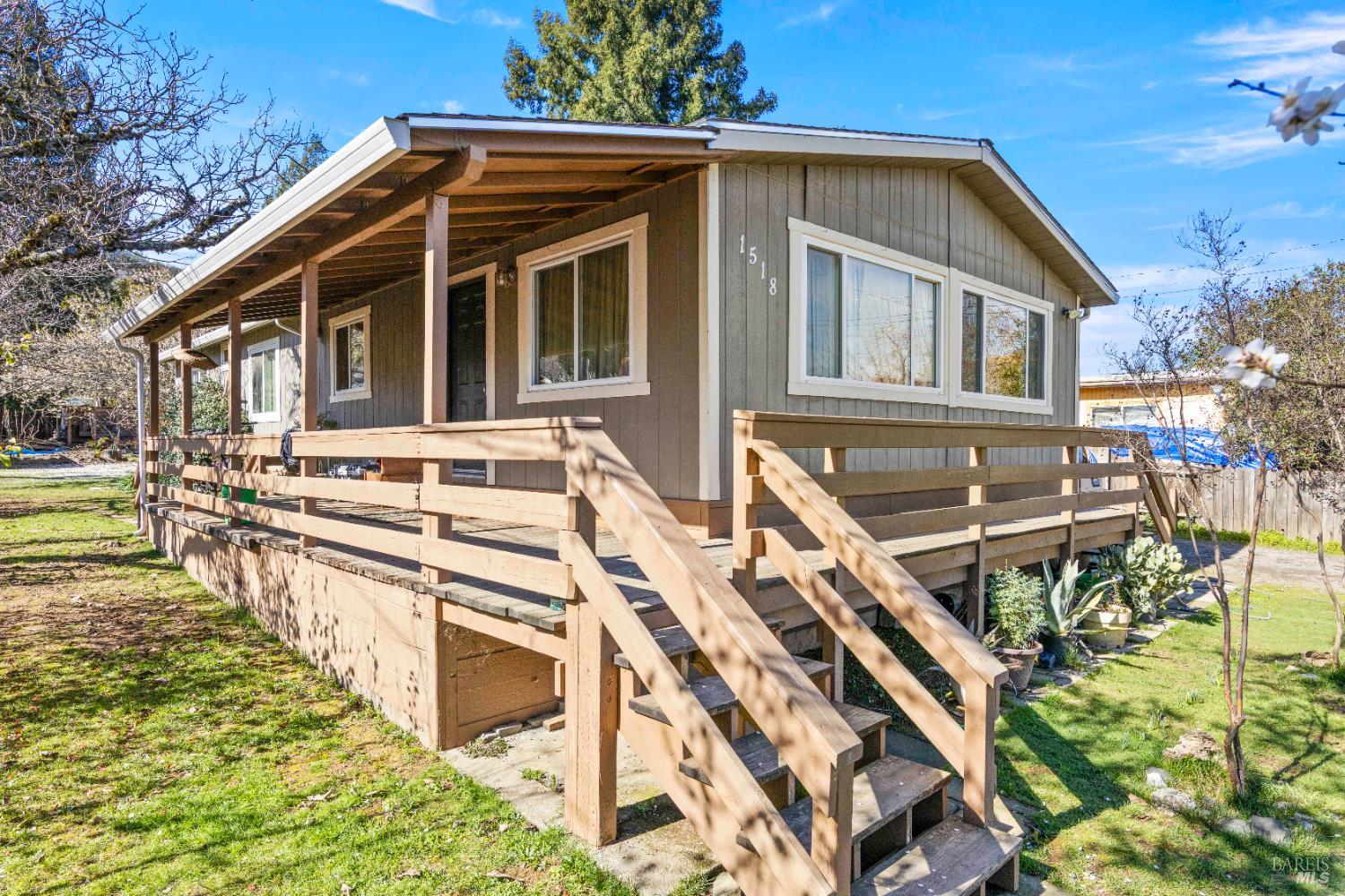 1518 Monroe Street Ukiah CA 95482