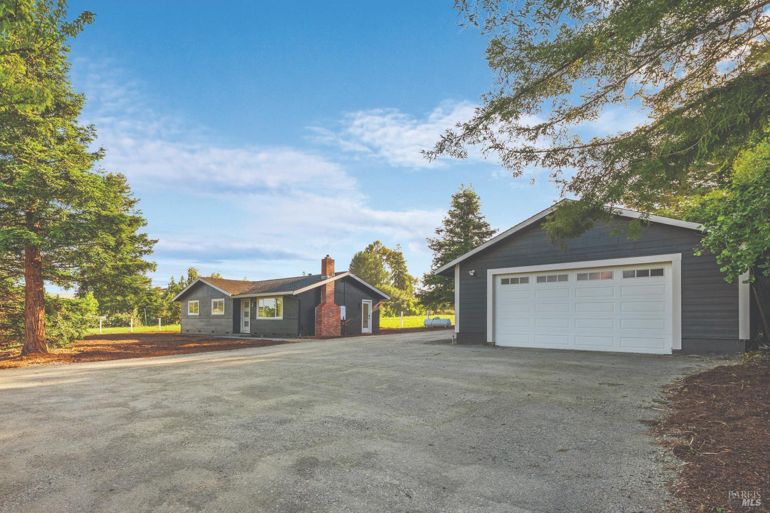 6370 Bloomfield Road Petaluma CA 94952