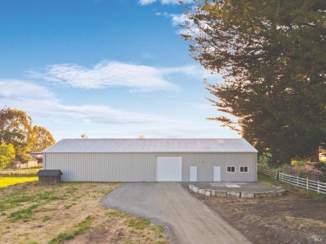 6370 Bloomfield Road Petaluma CA 94952