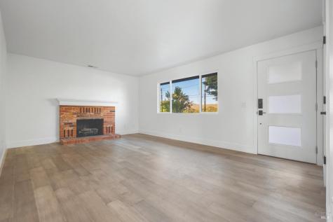 6370 Bloomfield Road Petaluma CA 94952