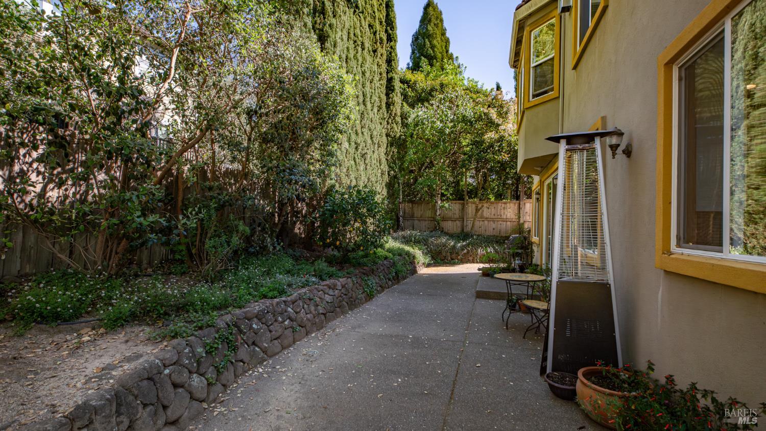 7 Lavender Terrace Petaluma CA 94952
