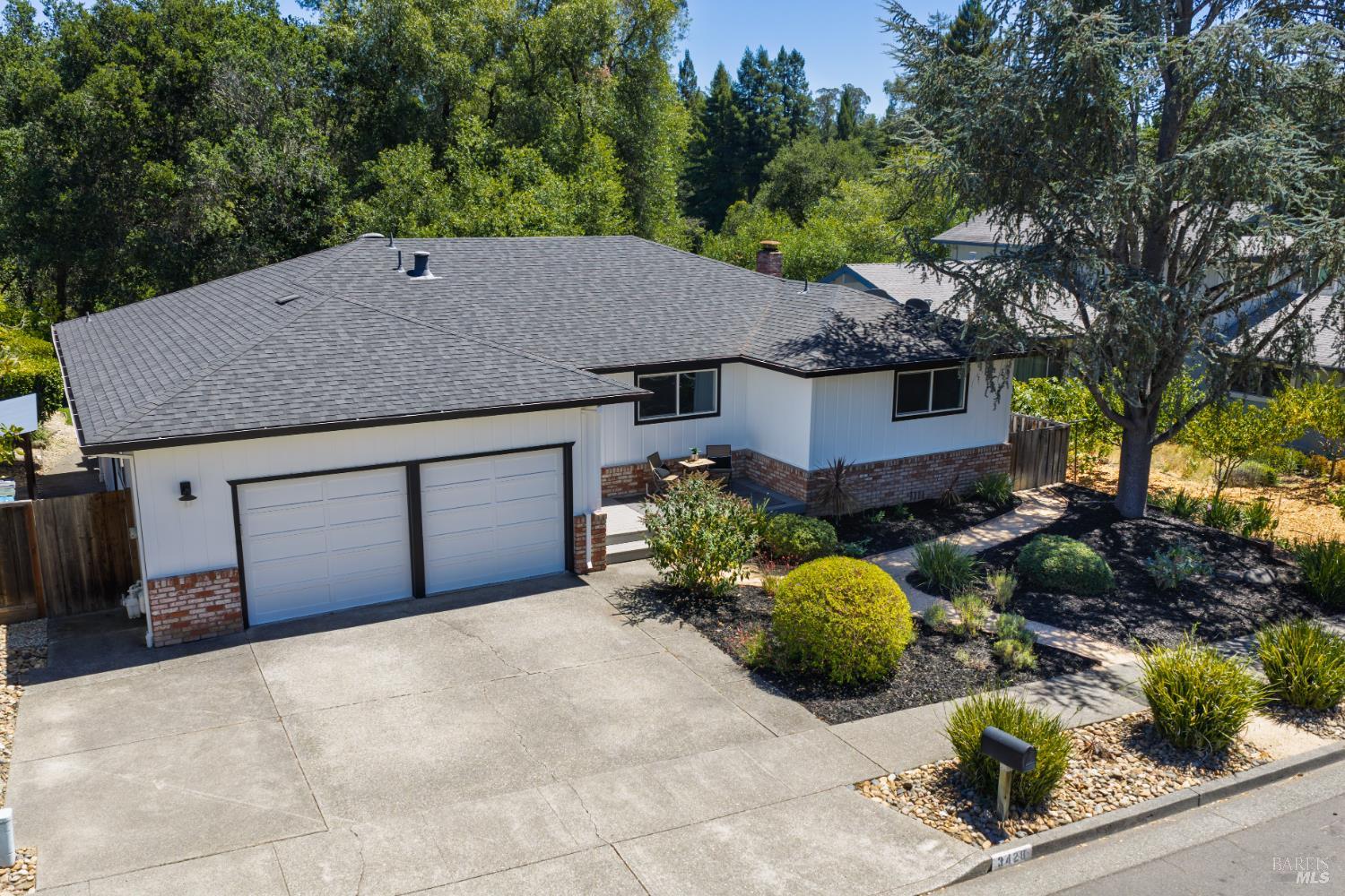 3428 Castlerock Court Santa Rosa CA 95404