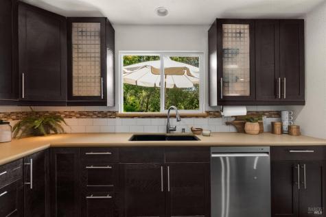 3428 Castlerock Court Santa Rosa CA 95404