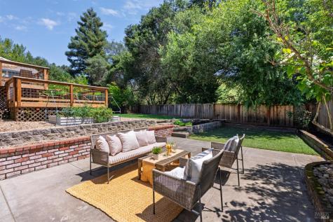 3428 Castlerock Court Santa Rosa CA 95404