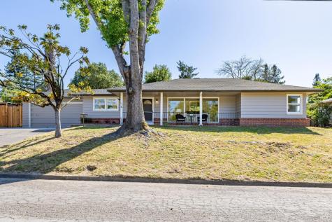 918 Dorthel Street Sebastopol CA 95472