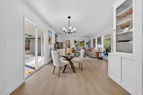 918 Dorthel Street Sebastopol CA 95472