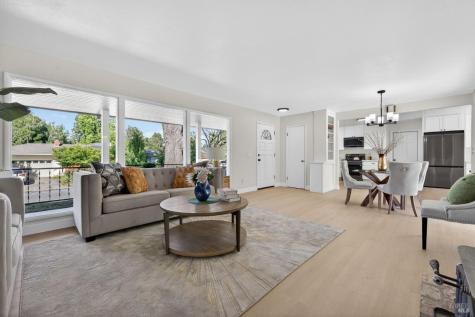 918 Dorthel Street Sebastopol CA 95472