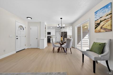 918 Dorthel Street Sebastopol CA 95472