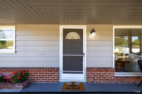 918 Dorthel Street Sebastopol CA 95472