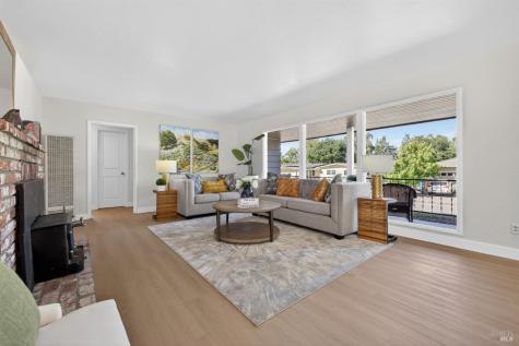 918 Dorthel Street Sebastopol CA 95472
