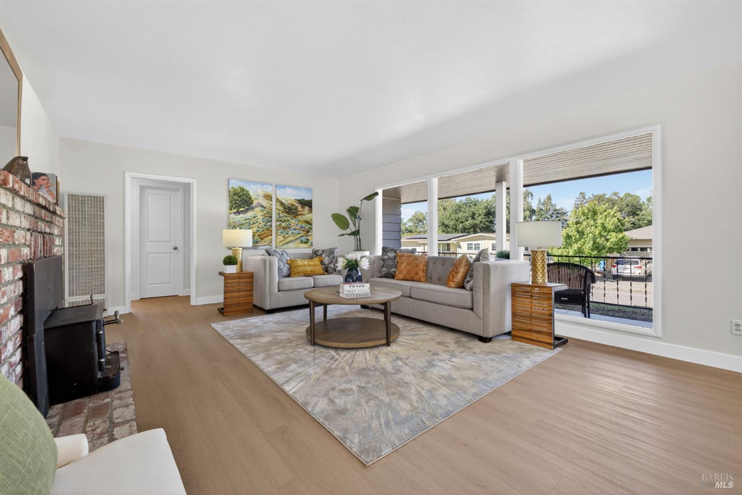 918 Dorthel Street Sebastopol CA 95472