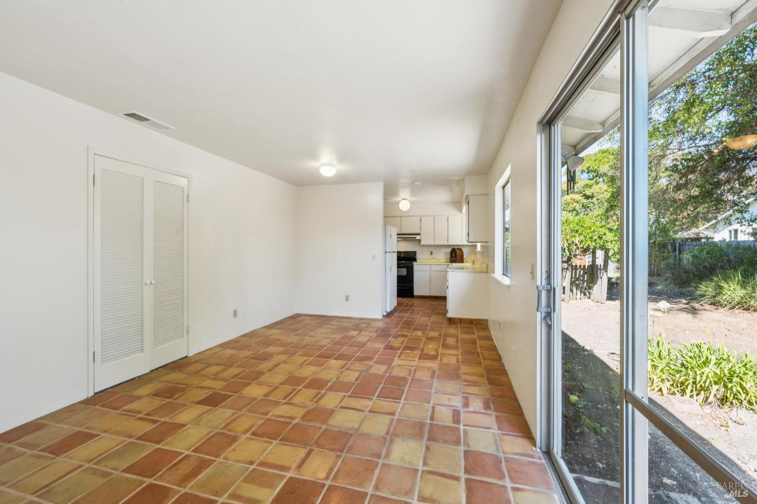 516 Oak Lake Avenue Santa Rosa CA 95409