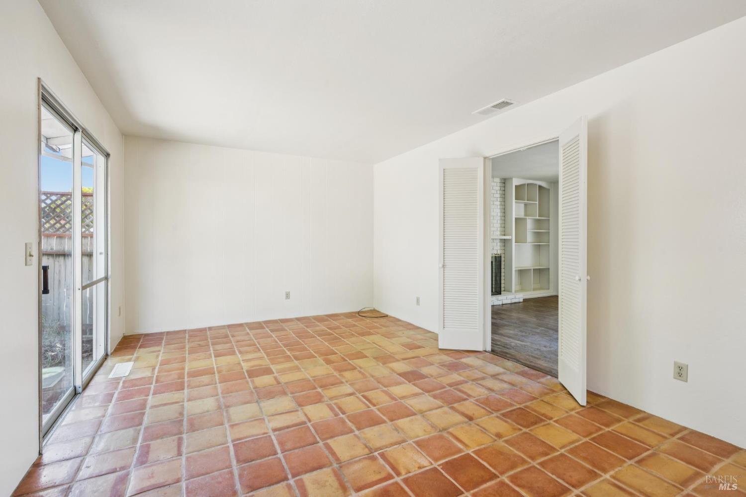 516 Oak Lake Avenue Santa Rosa CA 95409