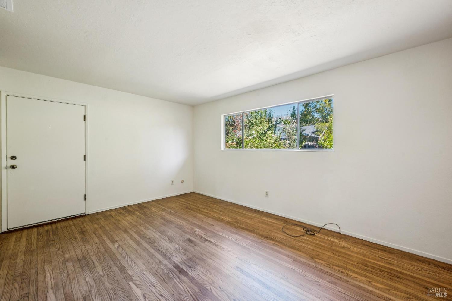 516 Oak Lake Avenue Santa Rosa CA 95409
