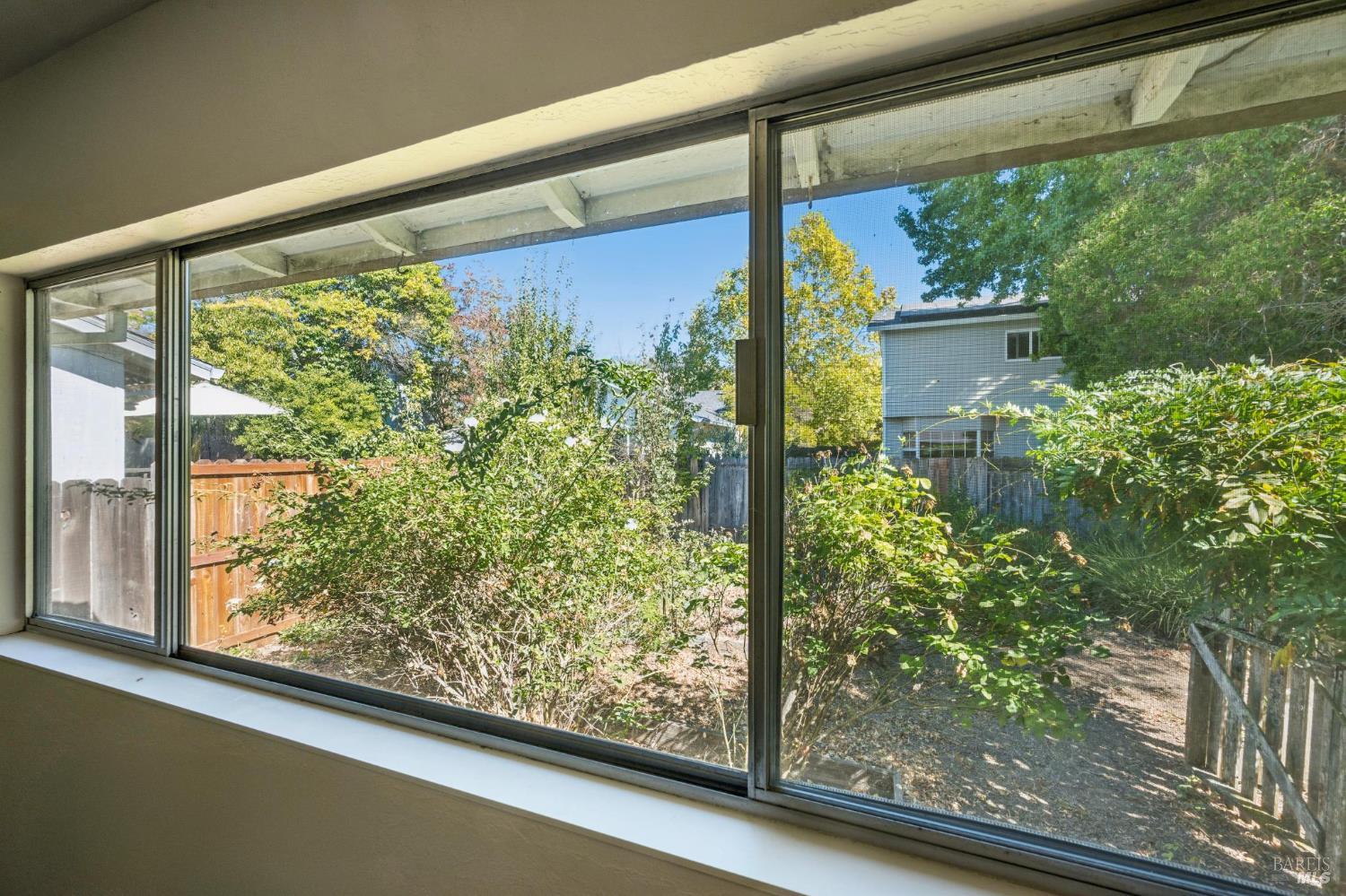 516 Oak Lake Avenue Santa Rosa CA 95409