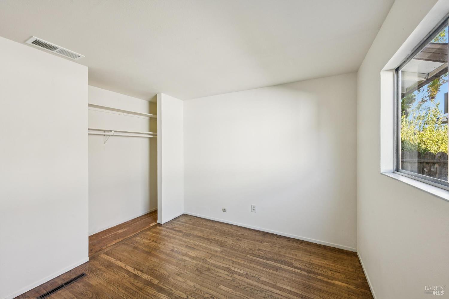 516 Oak Lake Avenue Santa Rosa CA 95409