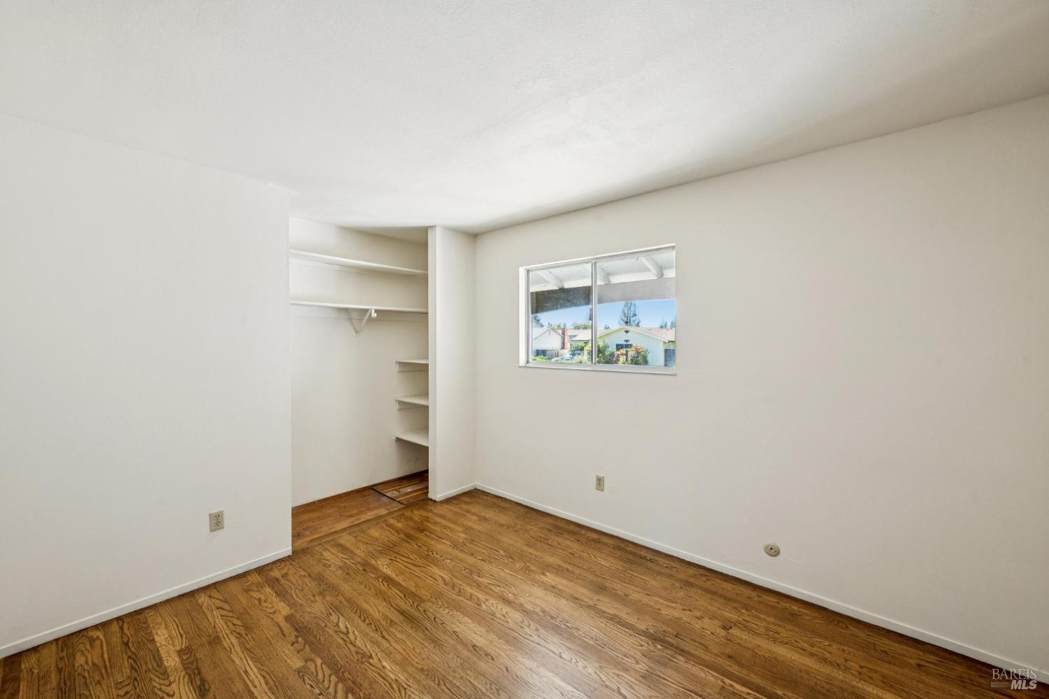 516 Oak Lake Avenue Santa Rosa CA 95409