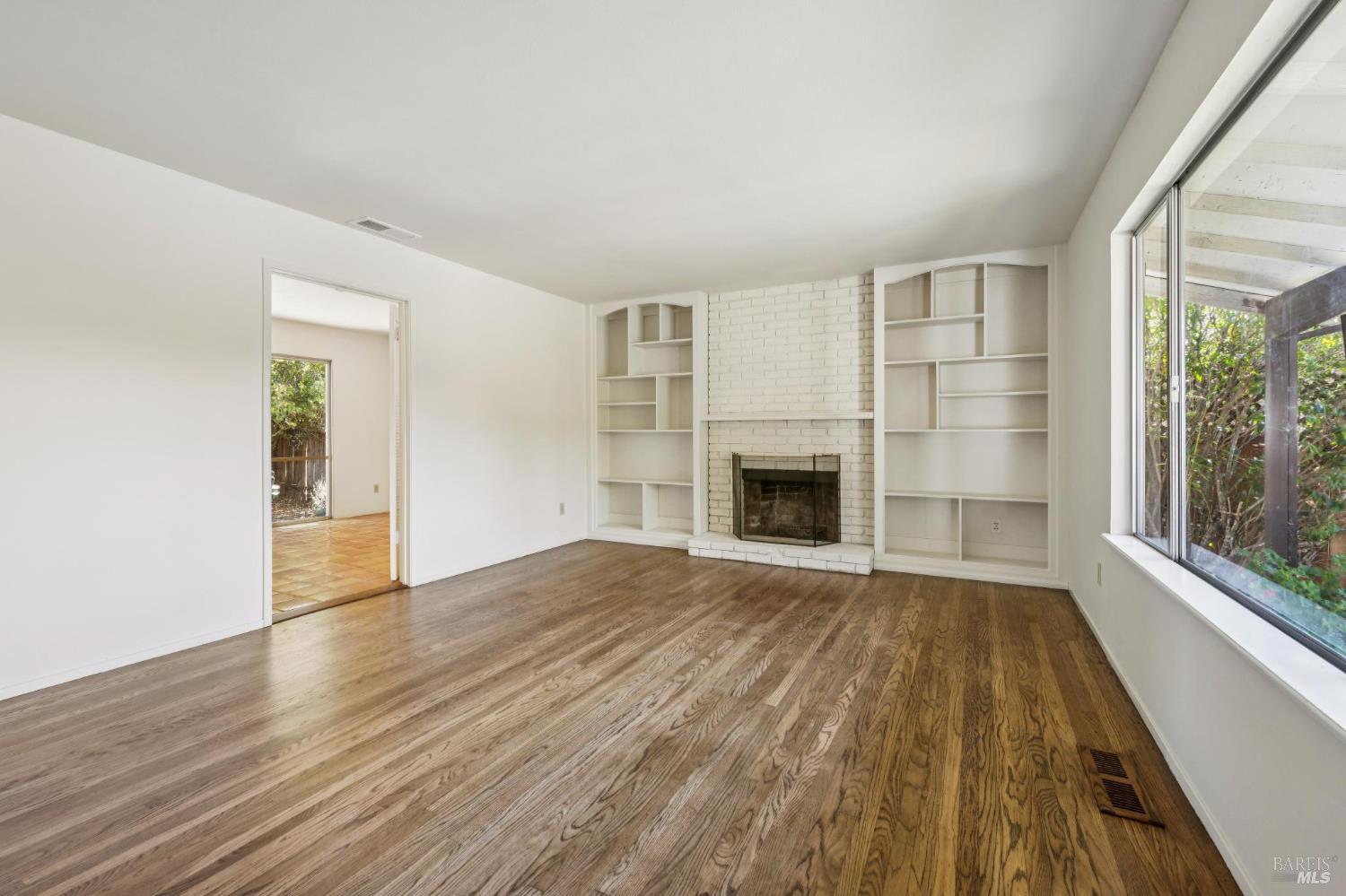 516 Oak Lake Avenue Santa Rosa CA 95409