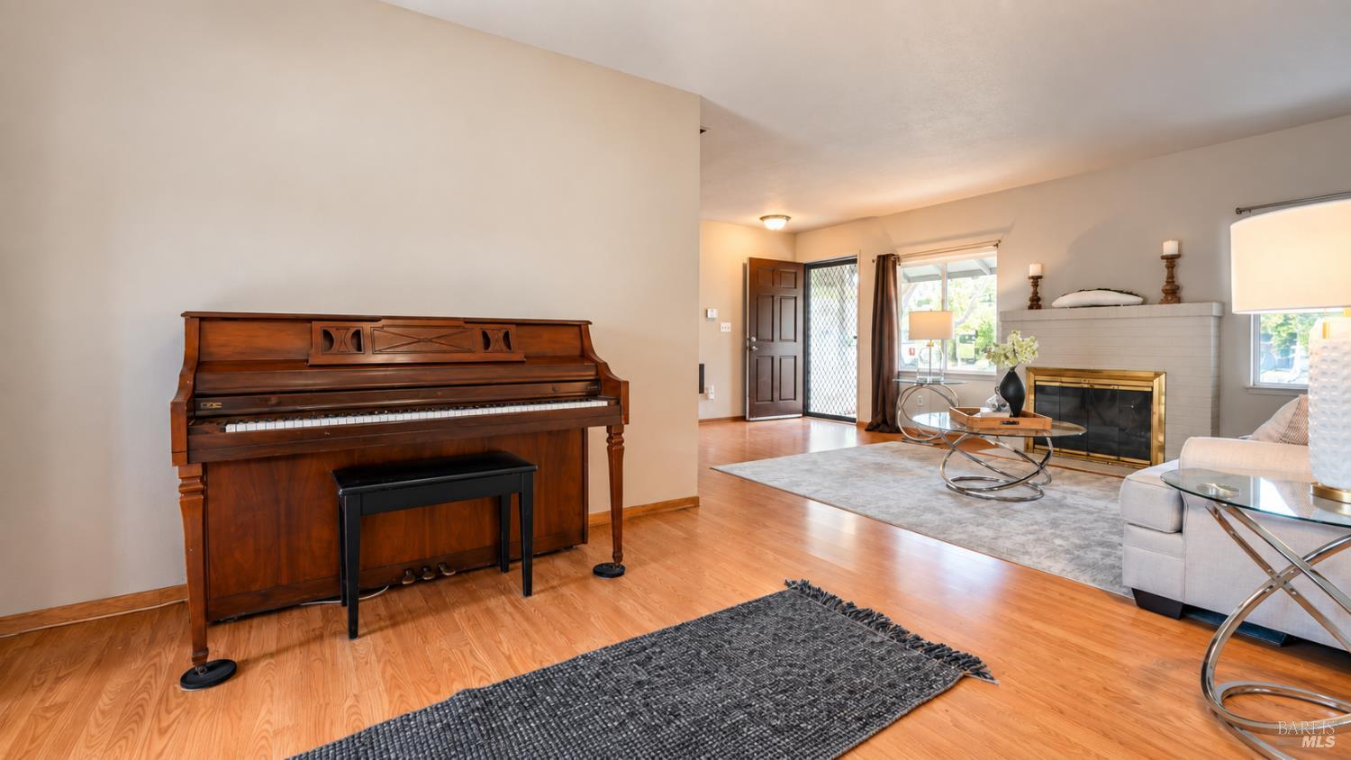 1212 Lincoln Street Fairfield CA 94533