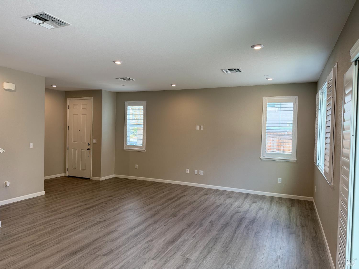 700 Apricot Circle Vacaville CA 95688