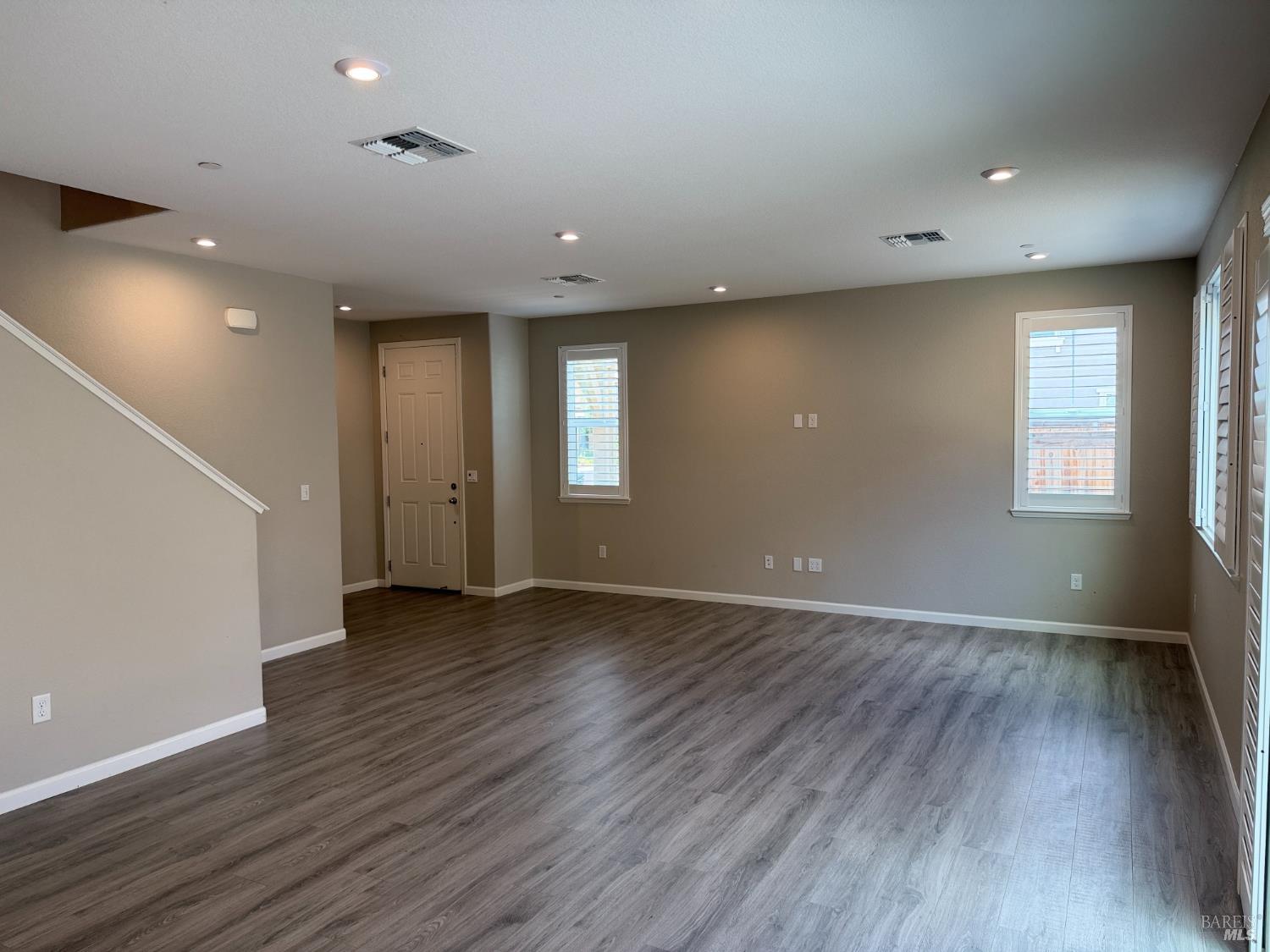 700 Apricot Circle Vacaville CA 95688
