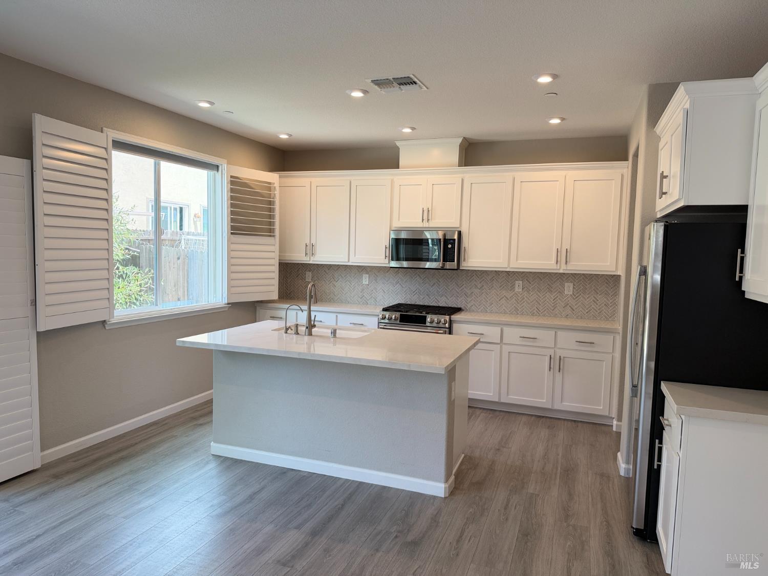 700 Apricot Circle Vacaville CA 95688