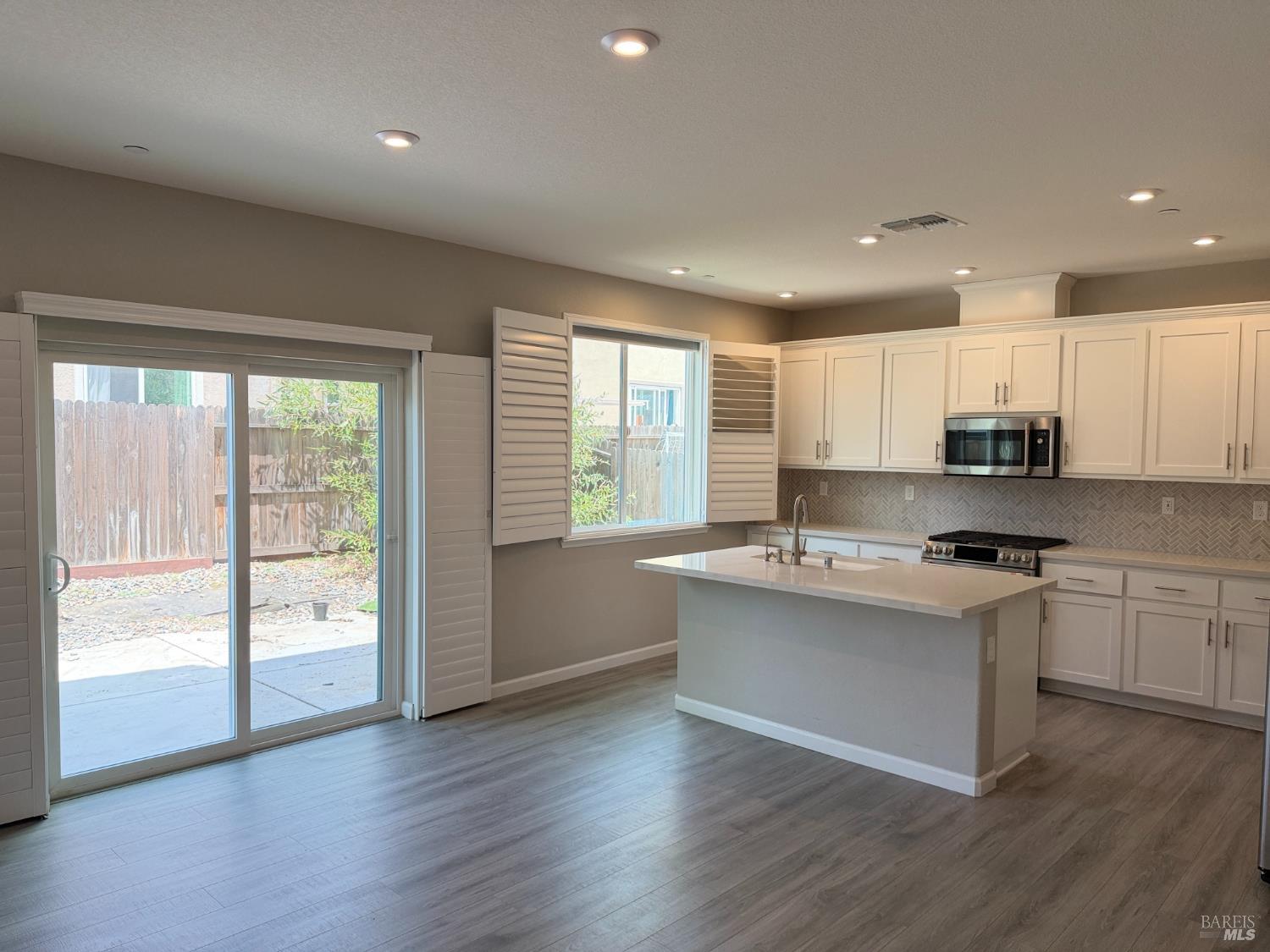 700 Apricot Circle Vacaville CA 95688