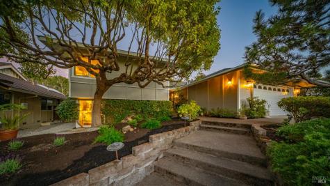 212 San Marino Drive San Rafael CA 94901