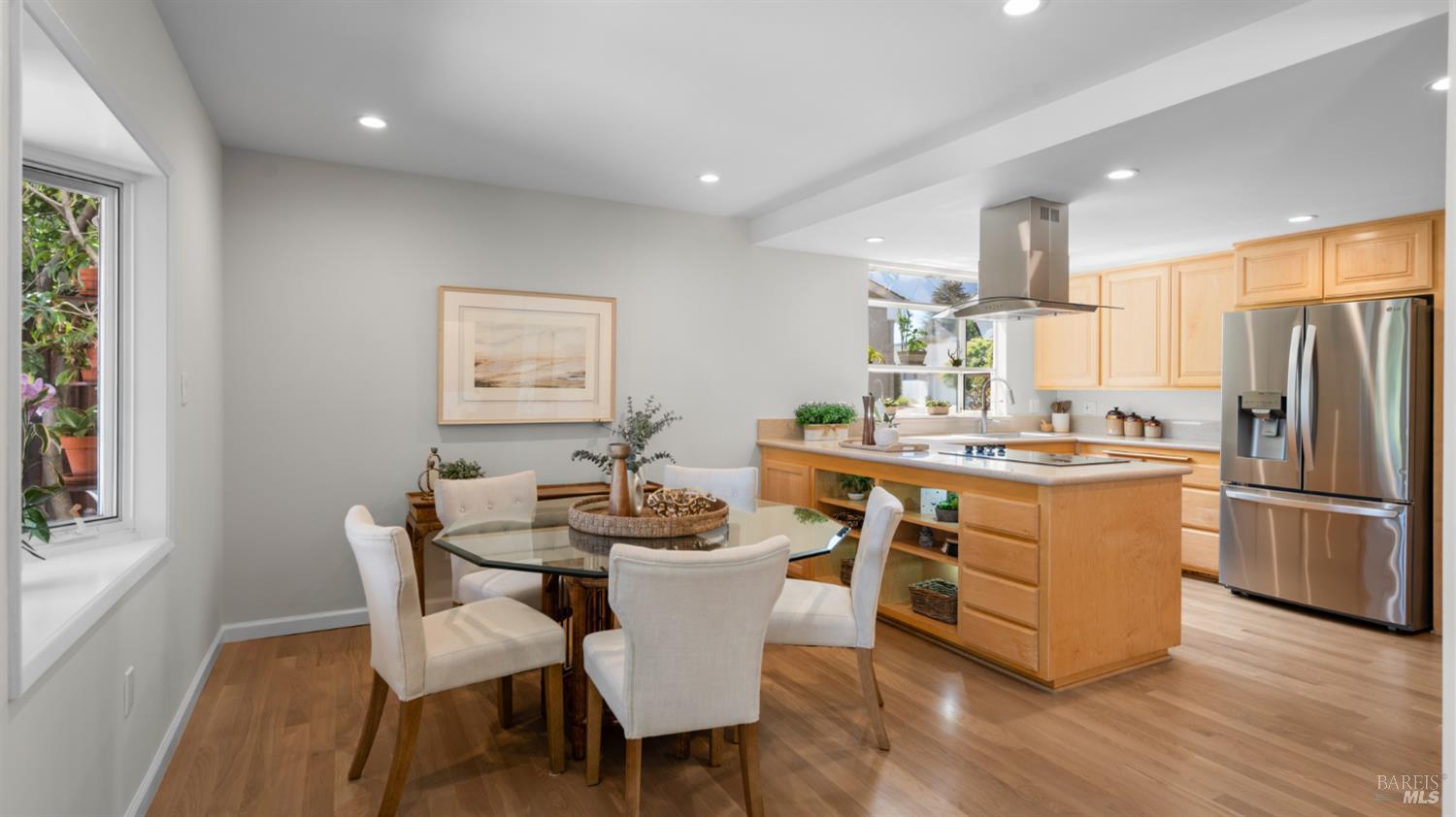 212 San Marino Drive San Rafael CA 94901