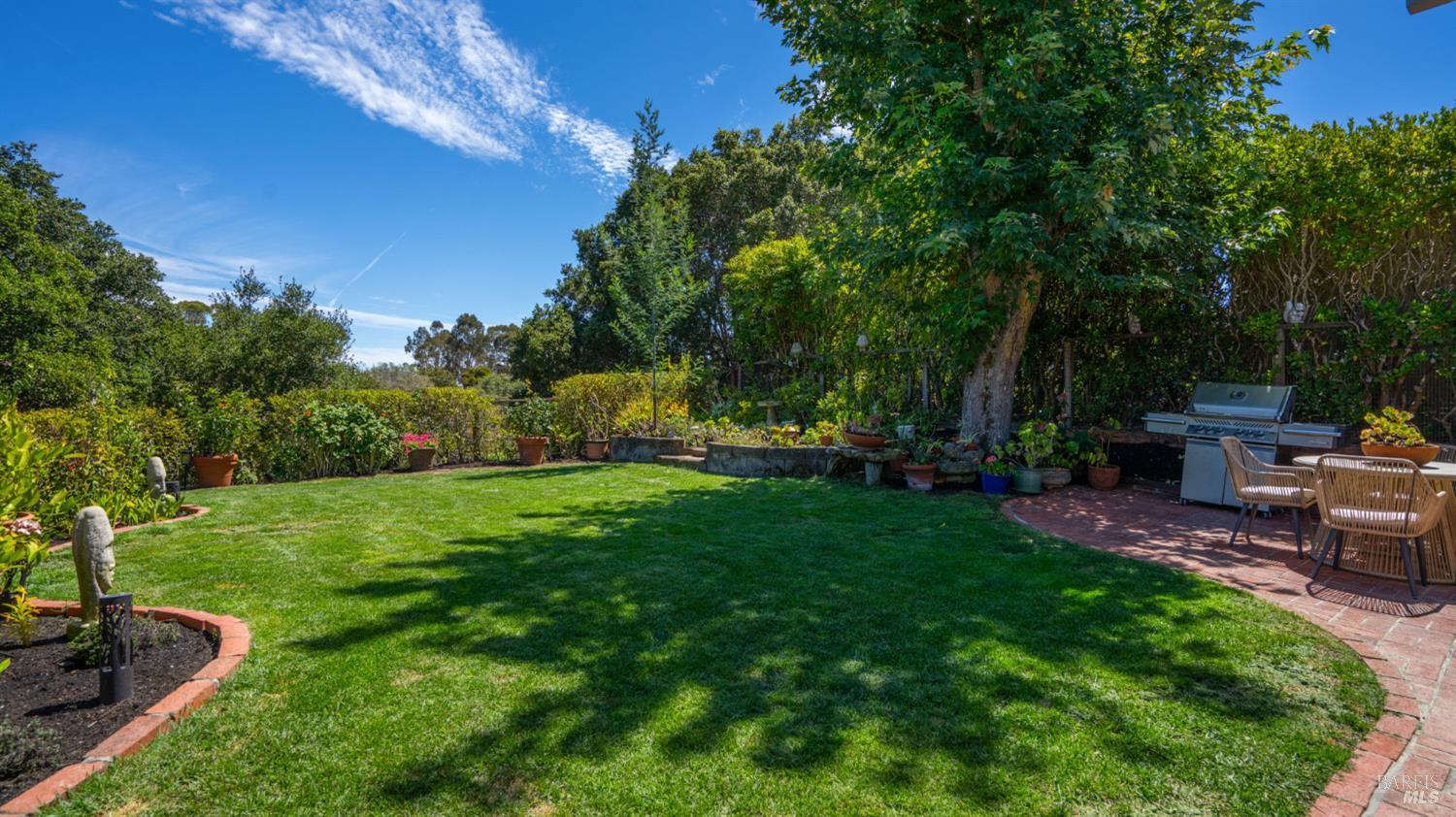 212 San Marino Drive San Rafael CA 94901