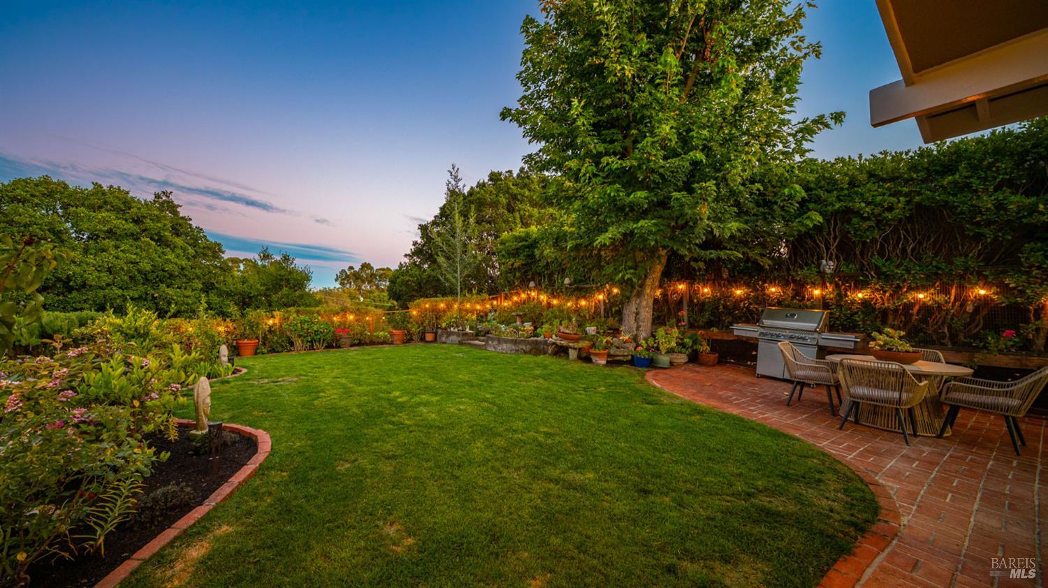 212 San Marino Drive San Rafael CA 94901