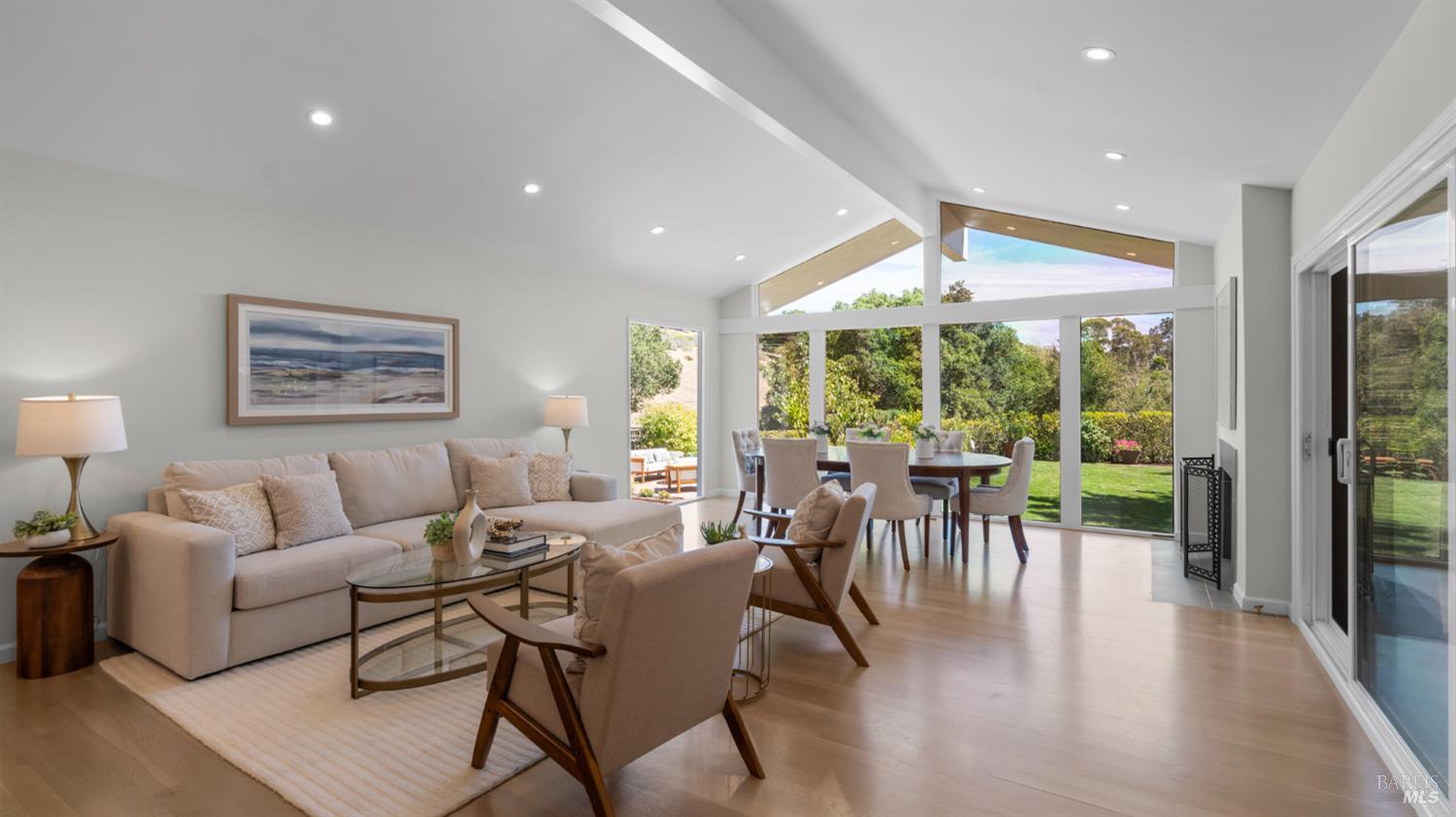 212 San Marino Drive San Rafael CA 94901