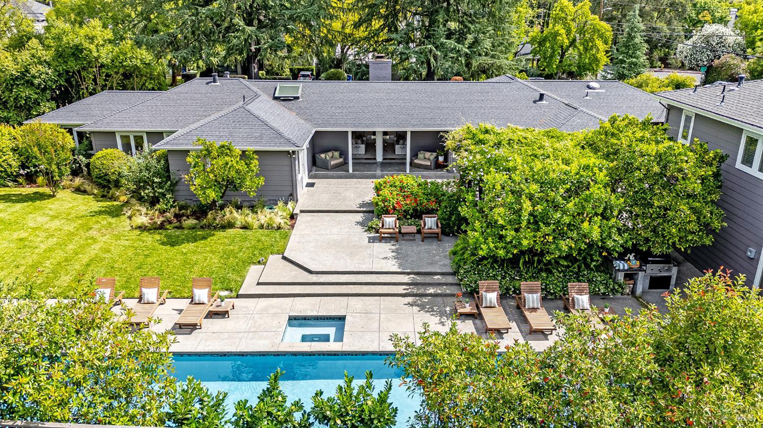 1615 Scott Street St. Helena CA 94574