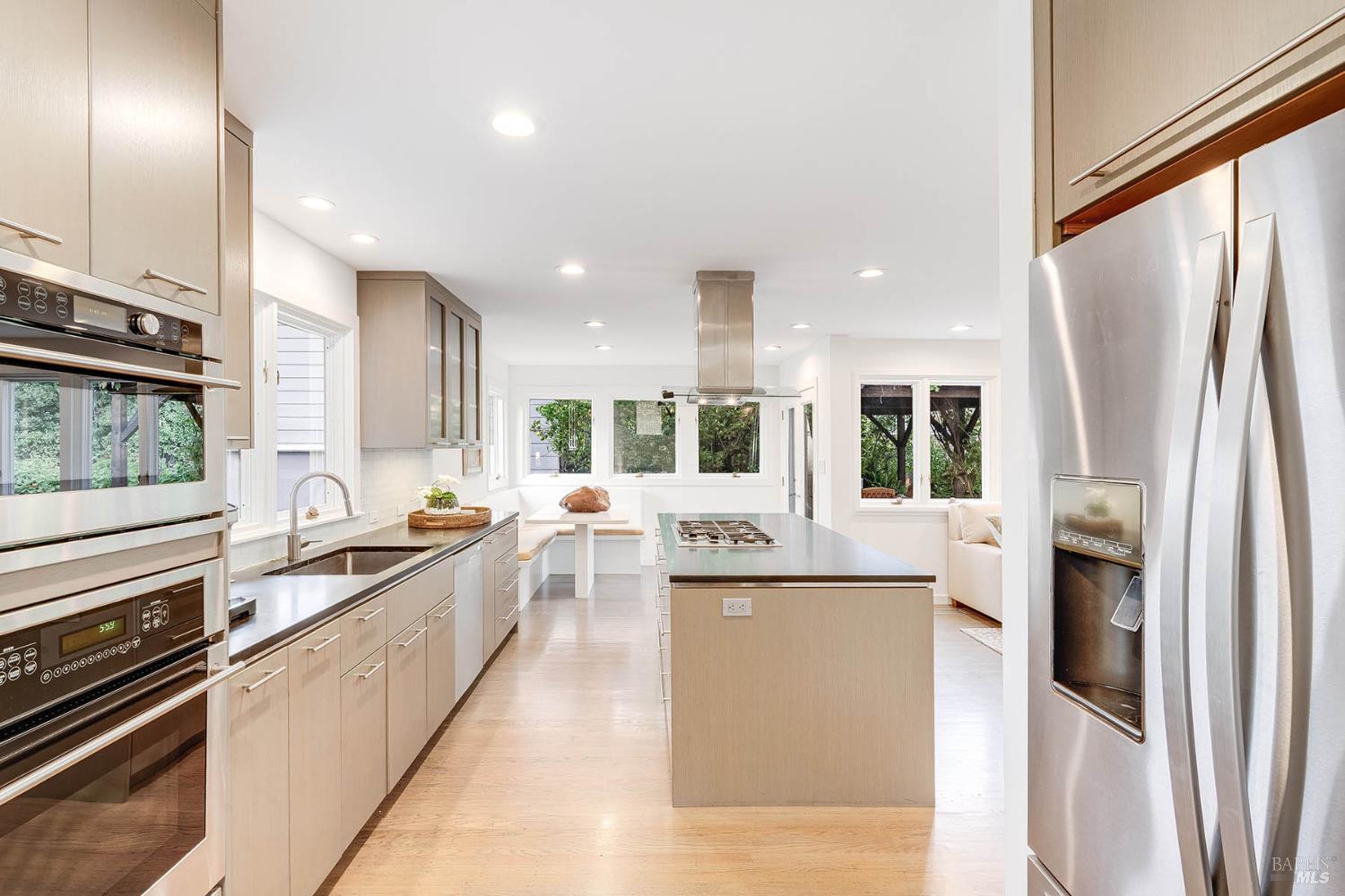 1615 Scott Street St. Helena CA 94574