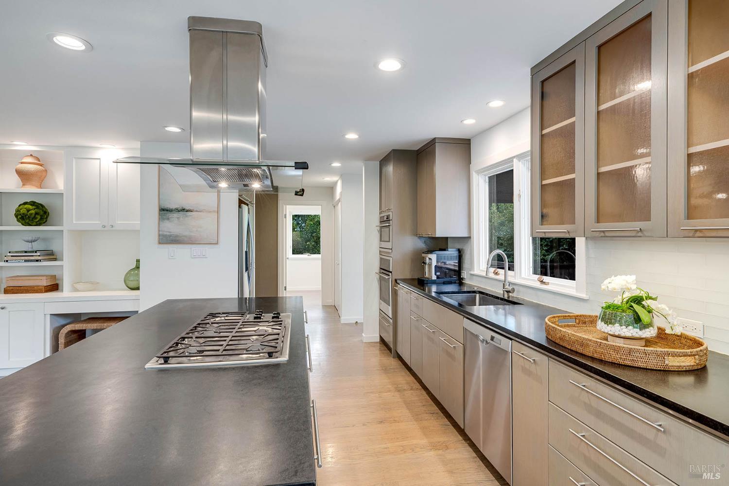 1615 Scott Street St. Helena CA 94574