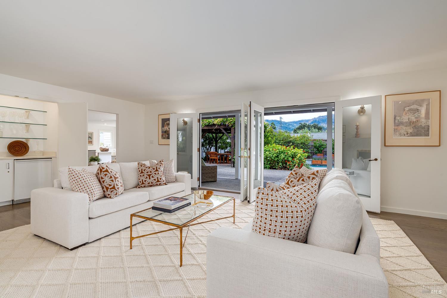 1615 Scott Street St. Helena CA 94574