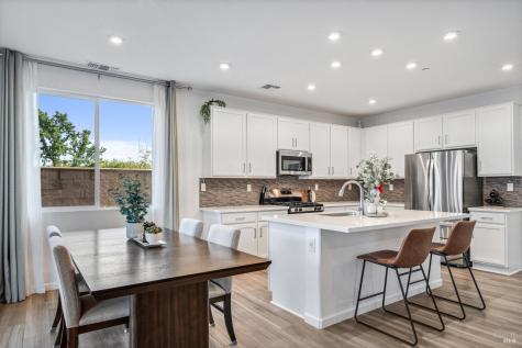 6254 Overlook Place Rohnert Park CA 94928