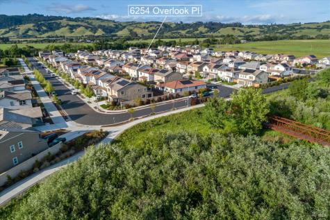6254 Overlook Place Rohnert Park CA 94928