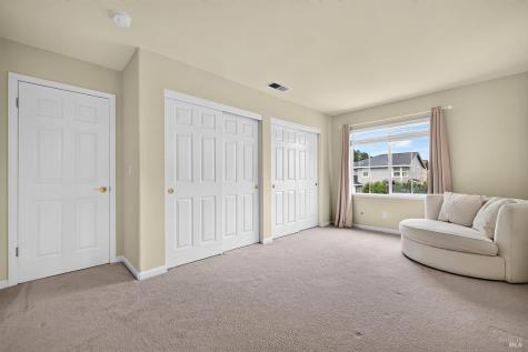 1156 Mitchell Lane Windsor CA 95492