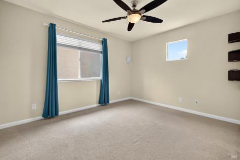 1156 Mitchell Lane Windsor CA 95492
