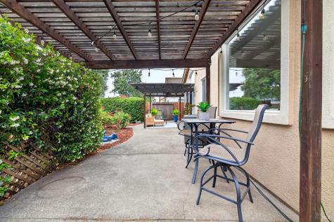 1156 Mitchell Lane Windsor CA 95492