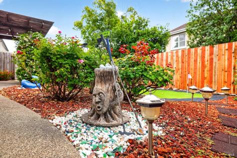 1156 Mitchell Lane Windsor CA 95492