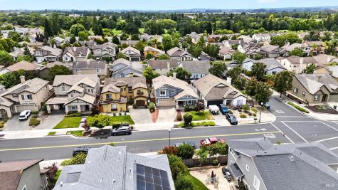 1156 Mitchell Lane Windsor CA 95492